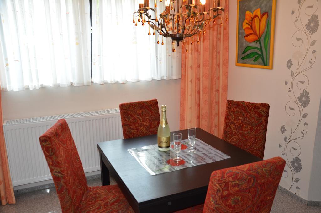 Ferienwohnung in Fuhlenbrock Bottrop Zimmer foto