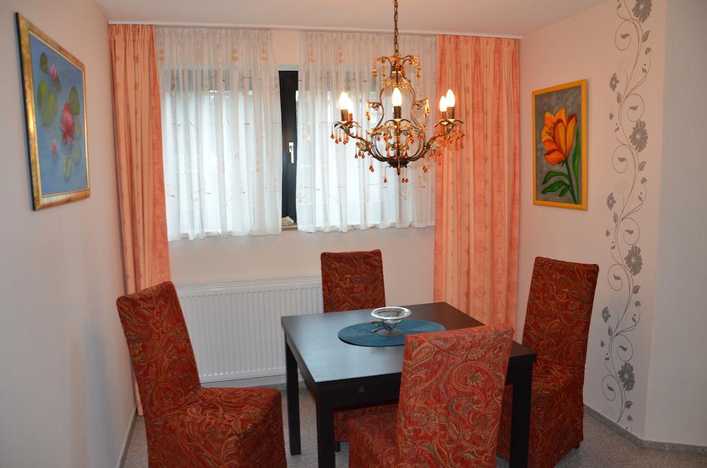 Ferienwohnung in Fuhlenbrock Bottrop Zimmer foto